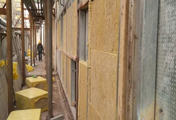 5e47580b5f4e2.jpg 05.jpg